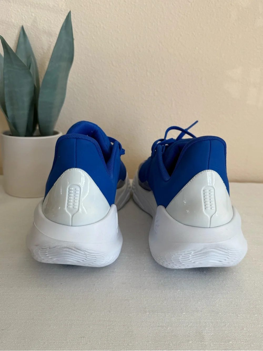 Under Armour lightweight play